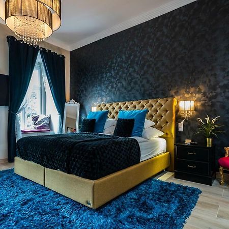 Center Of The Center, The Grand Deluxe Leilighet Budapest Eksteriør bilde